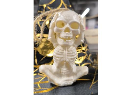 Lumanare decorativa Halloween schelet 243332